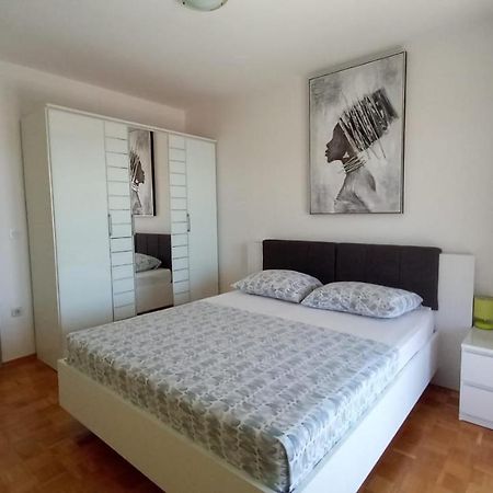 Apartman Marta Podstrana Exteriör bild