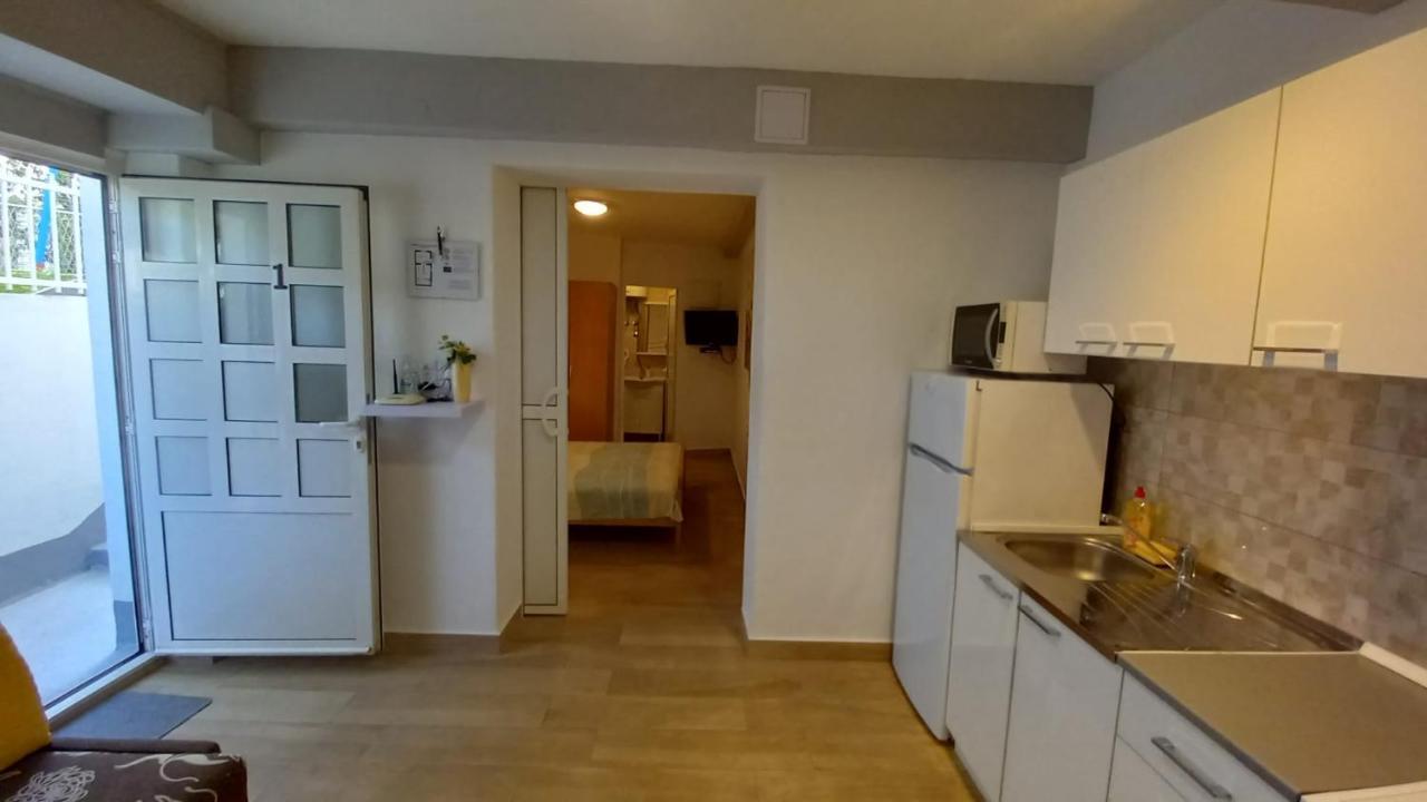 Apartman Marta Podstrana Exteriör bild
