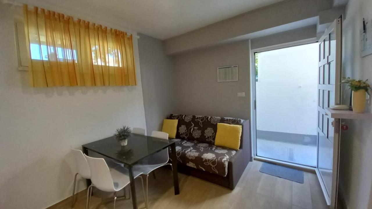 Apartman Marta Podstrana Exteriör bild