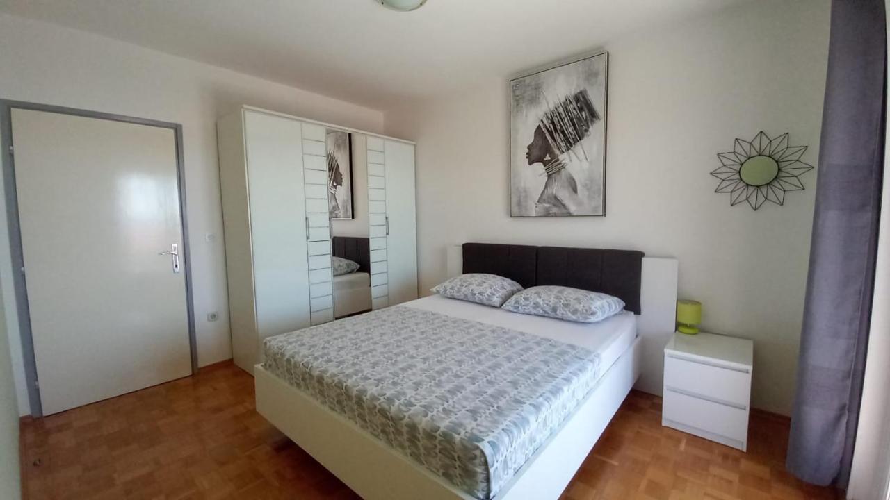 Apartman Marta Podstrana Exteriör bild