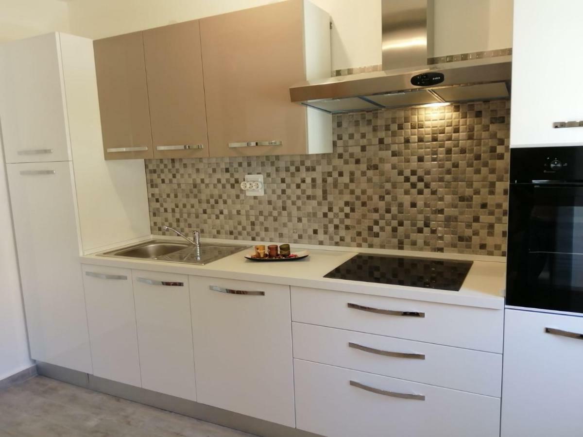 Apartman Marta Podstrana Exteriör bild