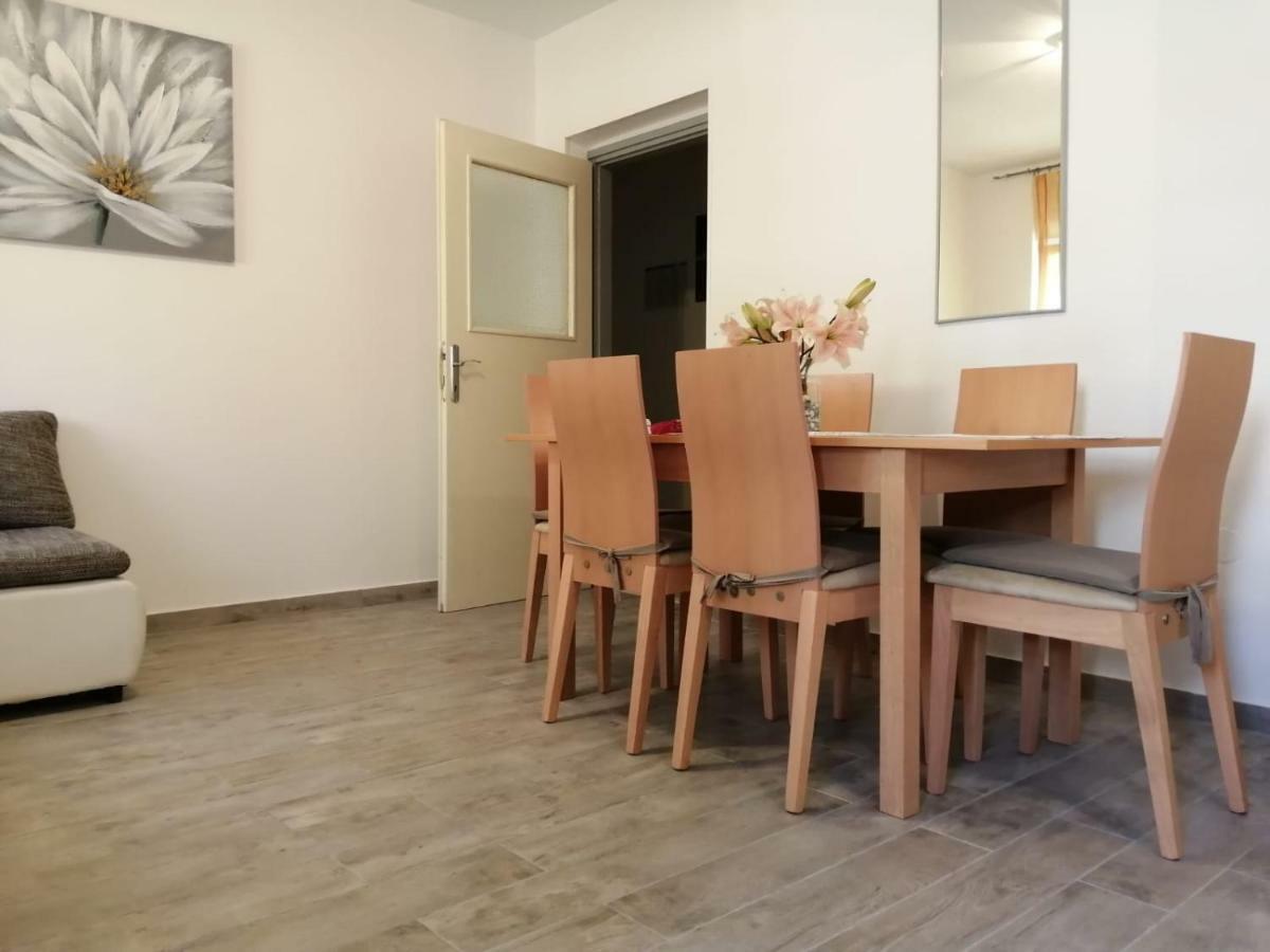 Apartman Marta Podstrana Exteriör bild